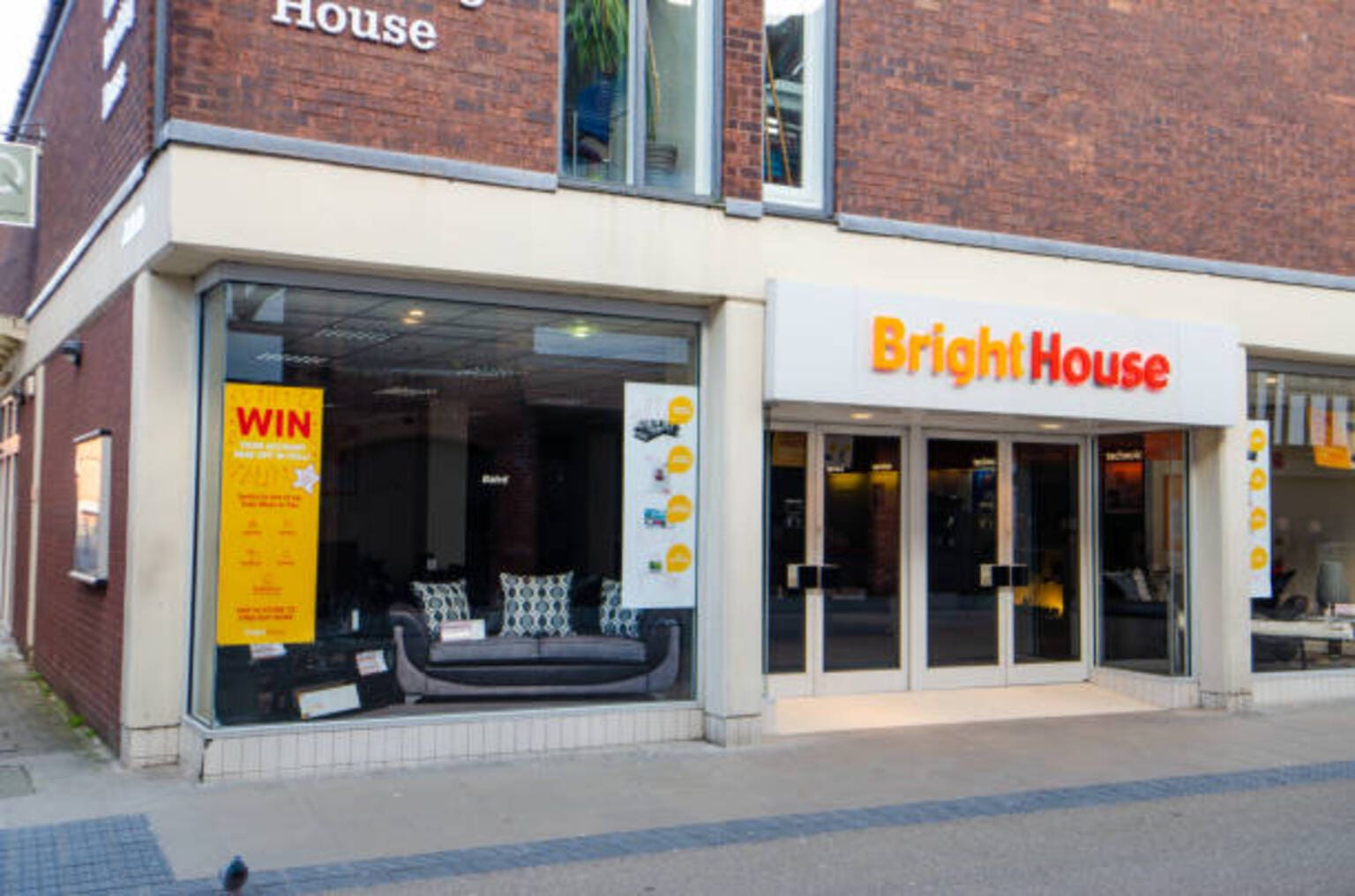 Brighthouse Financial edges lower amid reports about Mark Walters, Guggenheim