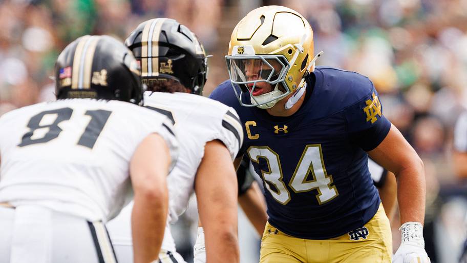 Drayk Bowen of Notre Dame lines up against Purdue in 202