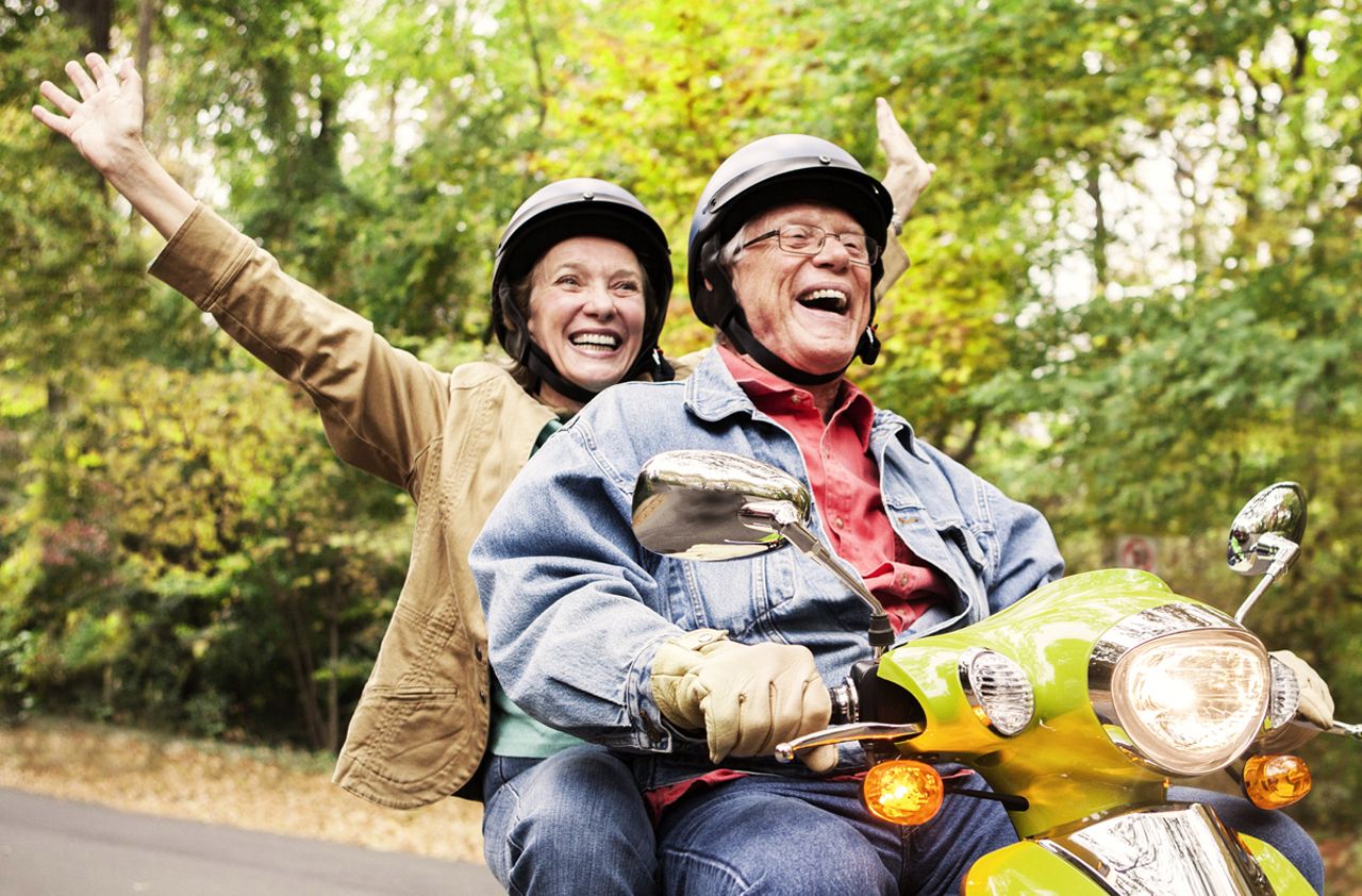 Cut your commute costs: 3 smart transportation alternatives for seniors
