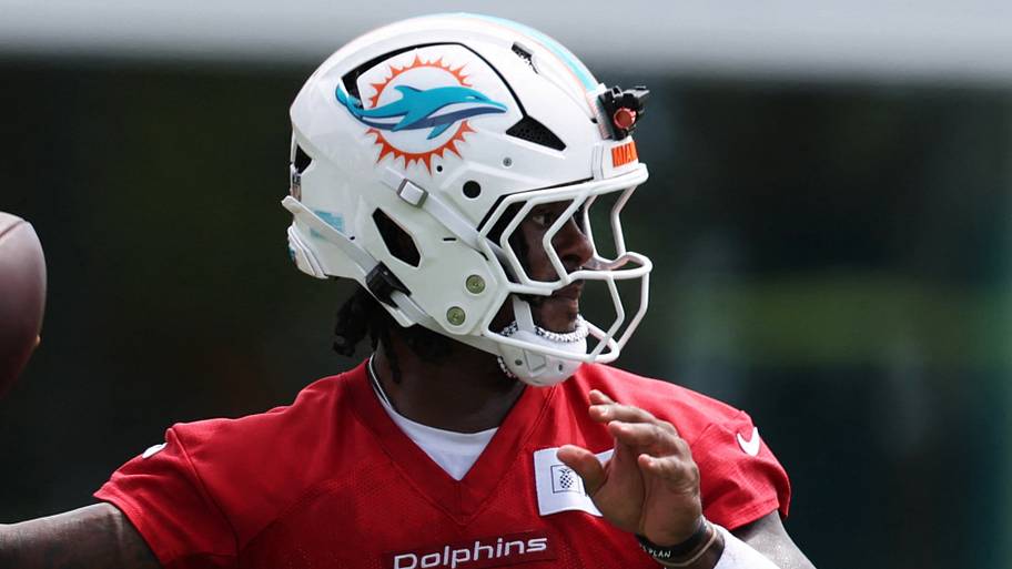 Malik Willis has everything to prove in his first season with the Dolphins