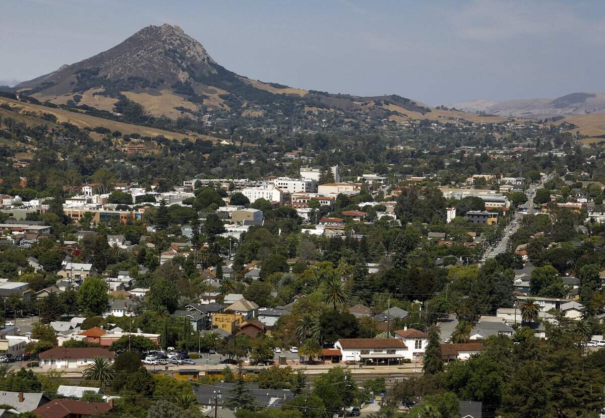 How much do city employees earn in SLO? Morro Bay? Here are top salaries