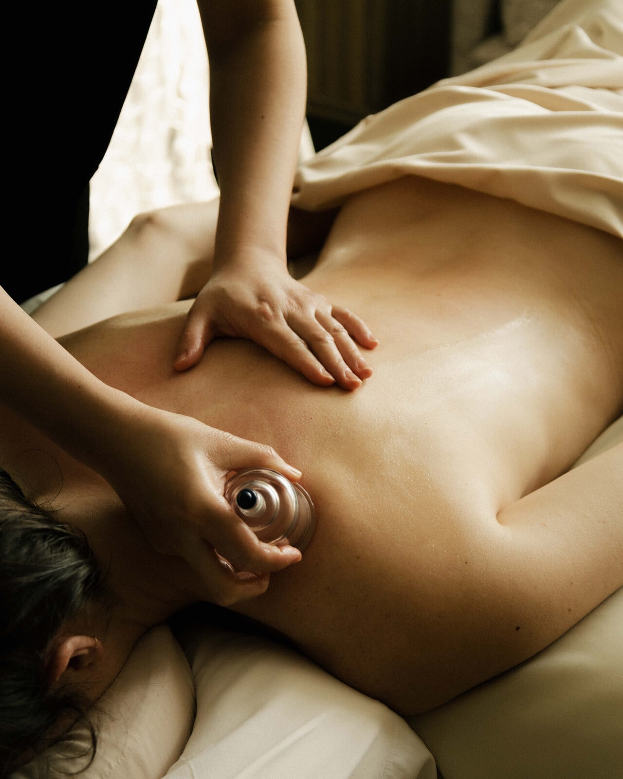 Can a Good Massage Cure Jet Lag? These Spas Think So