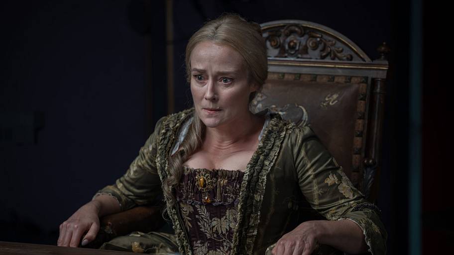 Jennifer Ehle as Gabriella - Anne Rice's The Vampire Lestat _ Episode 07