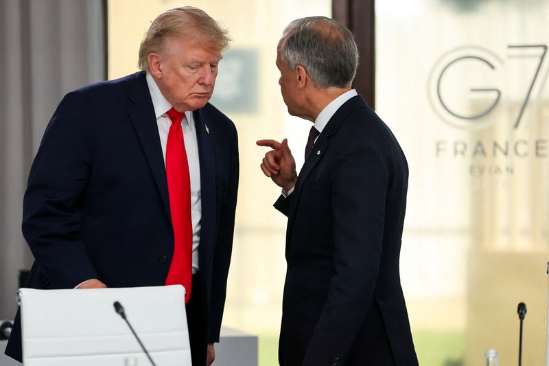 Carney says he will intensify trade talks with Trump; most premiers pledge to keep US alcohol bans