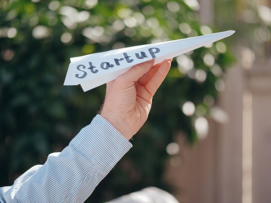Solopreneur math: 4 numbers behind the solo startup boom