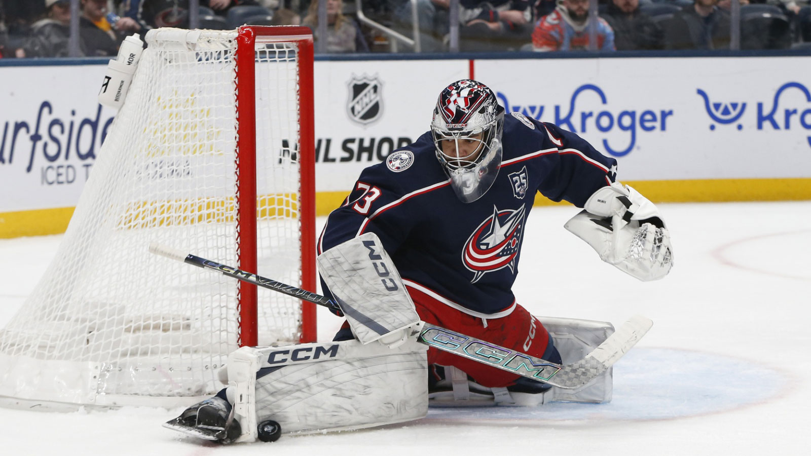 How far apart are Jet Greaves, Blue Jackets ahead of arbitration?