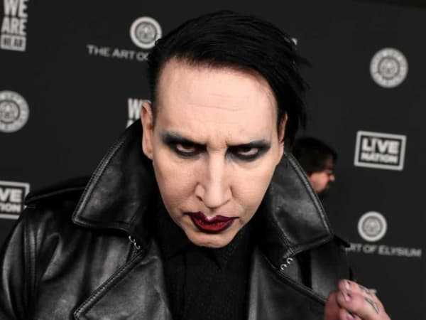 San Antonio shrugs off controversy for 2 Marilyn Manson shows