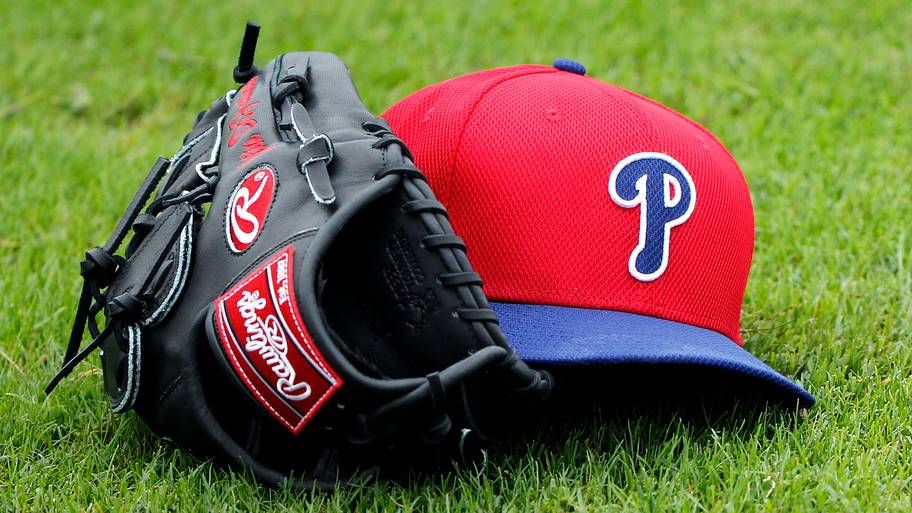 2 MLB trade deadline rentals Phillies could target for outfield