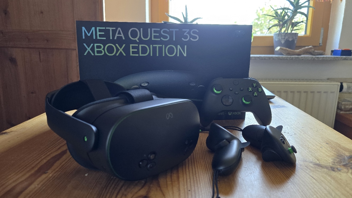 Meta Quest 3S (Xbox Edition) photographs