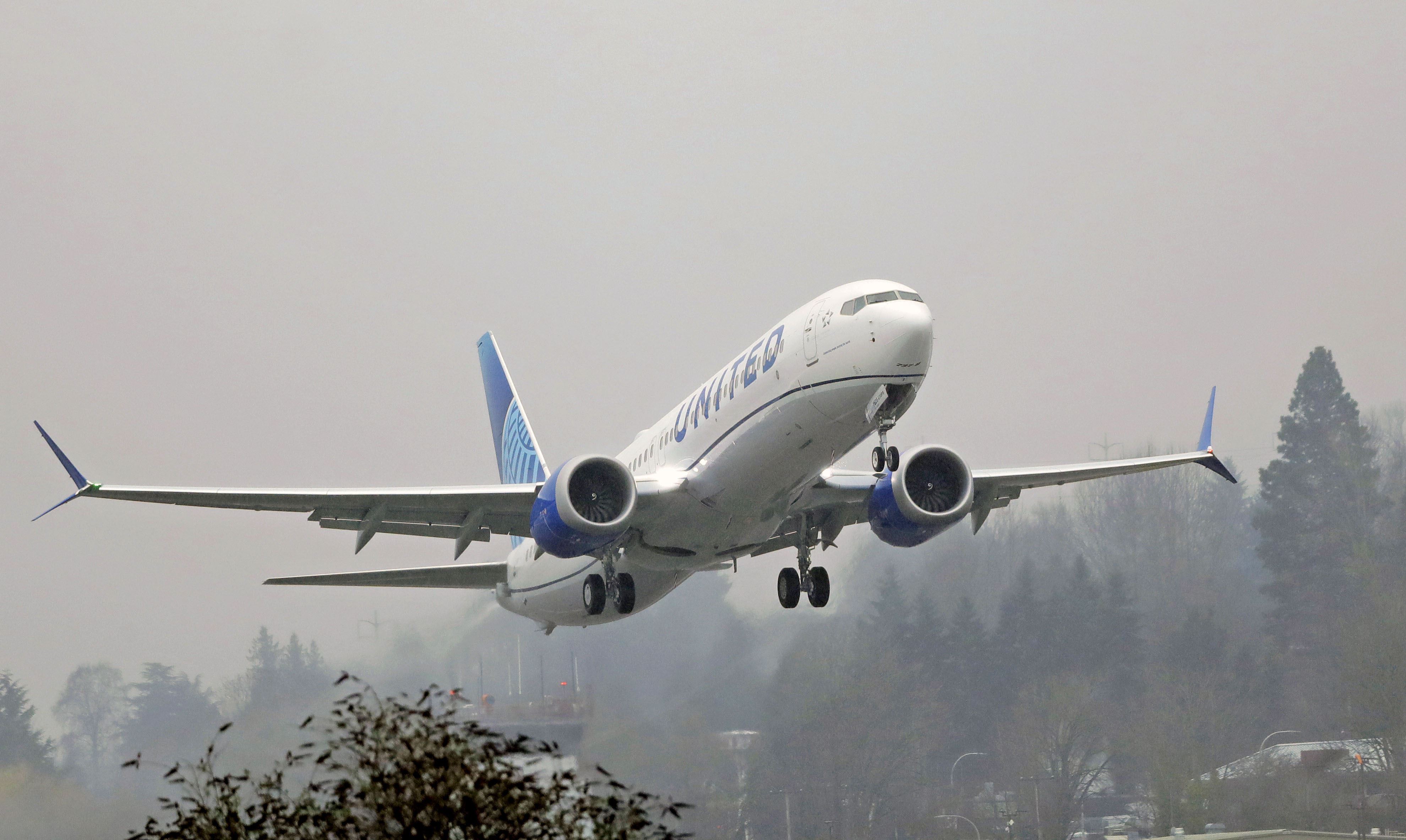 United flight makes unusual diversion to Air Force base