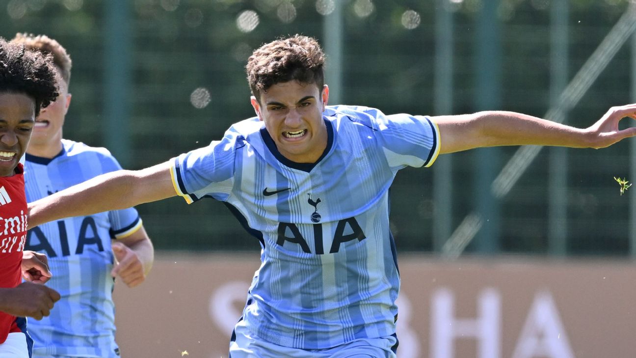 Elijah Upson: Arsenal sign son of former centre back from rivals Tottenham