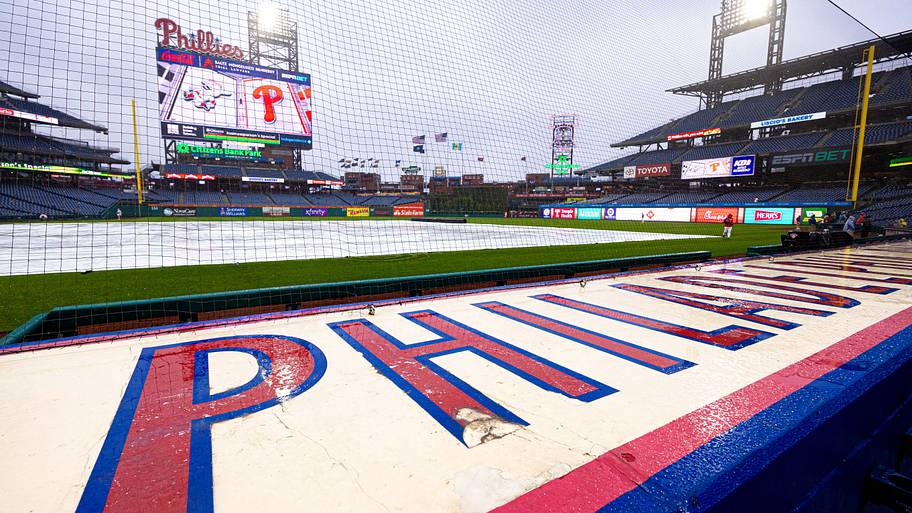 Dodgers, Phillies announce new start time for Tuesday's game