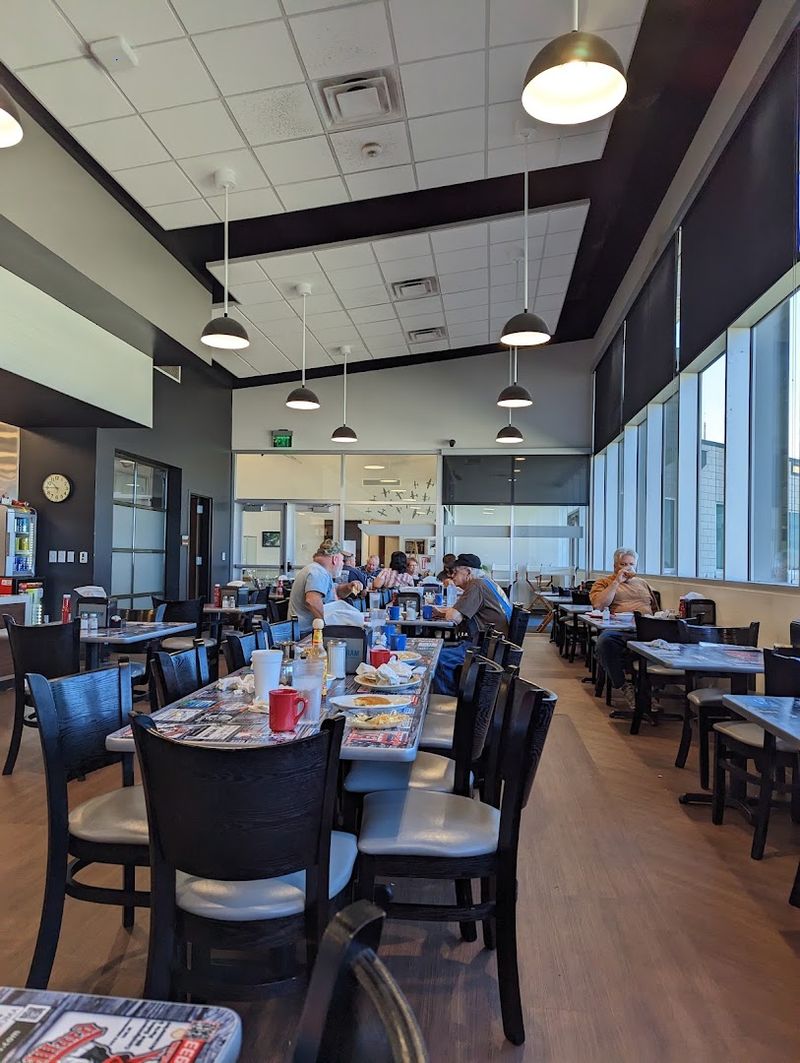 4. Barnstormers Restaurant