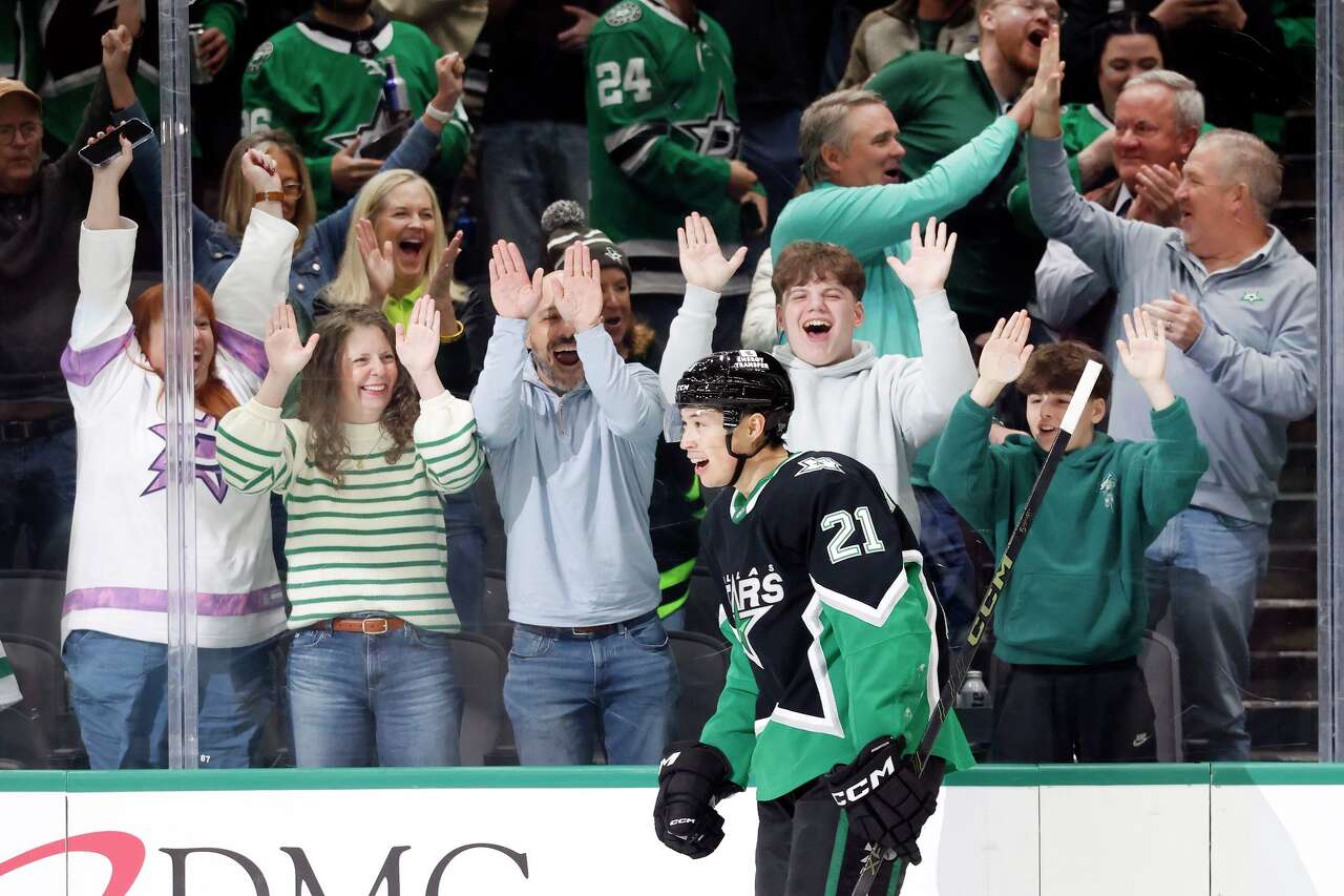 Dallas Stars, Jason Robertson agree to one-year deal, ending lengthy contract dispute
