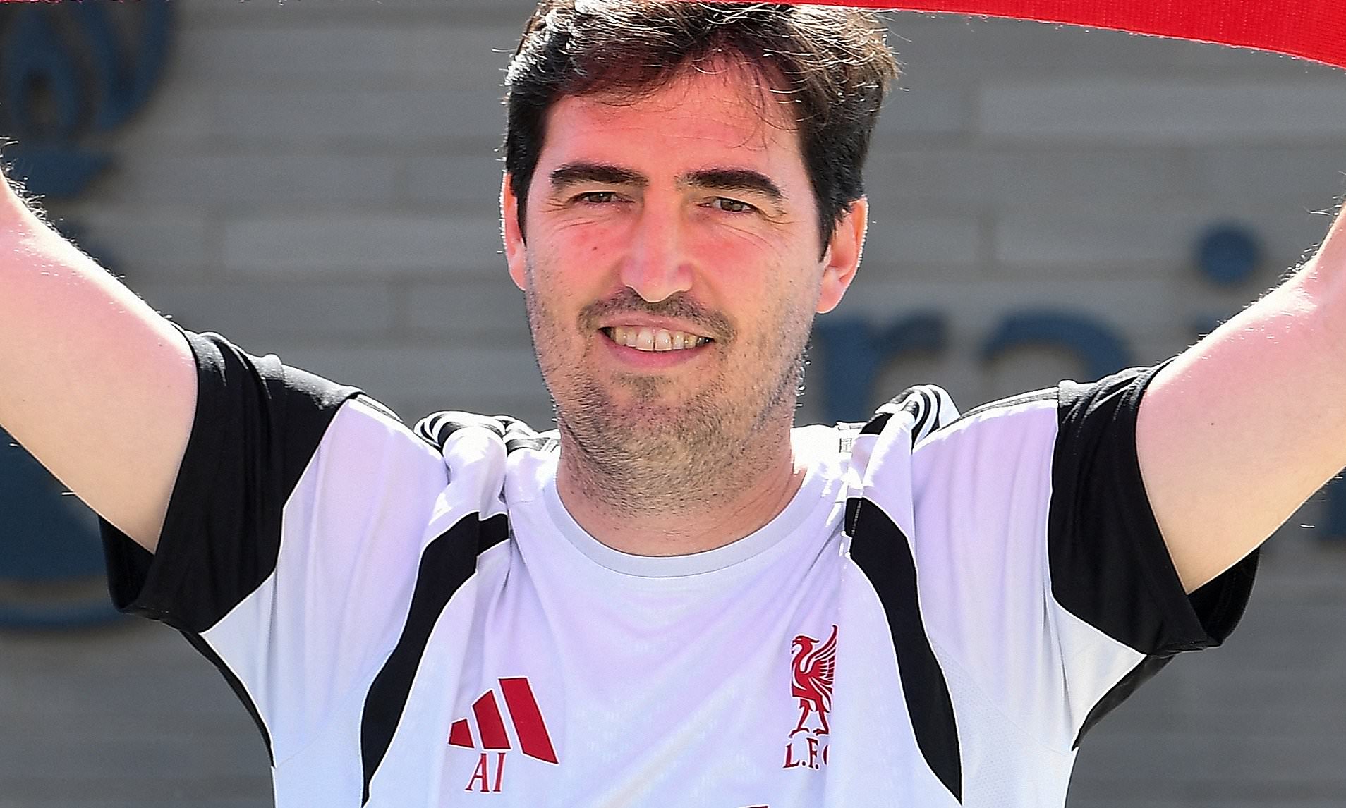 Iraola admits to two areas of concern in his Liverpool squad as he pushes board for more signings