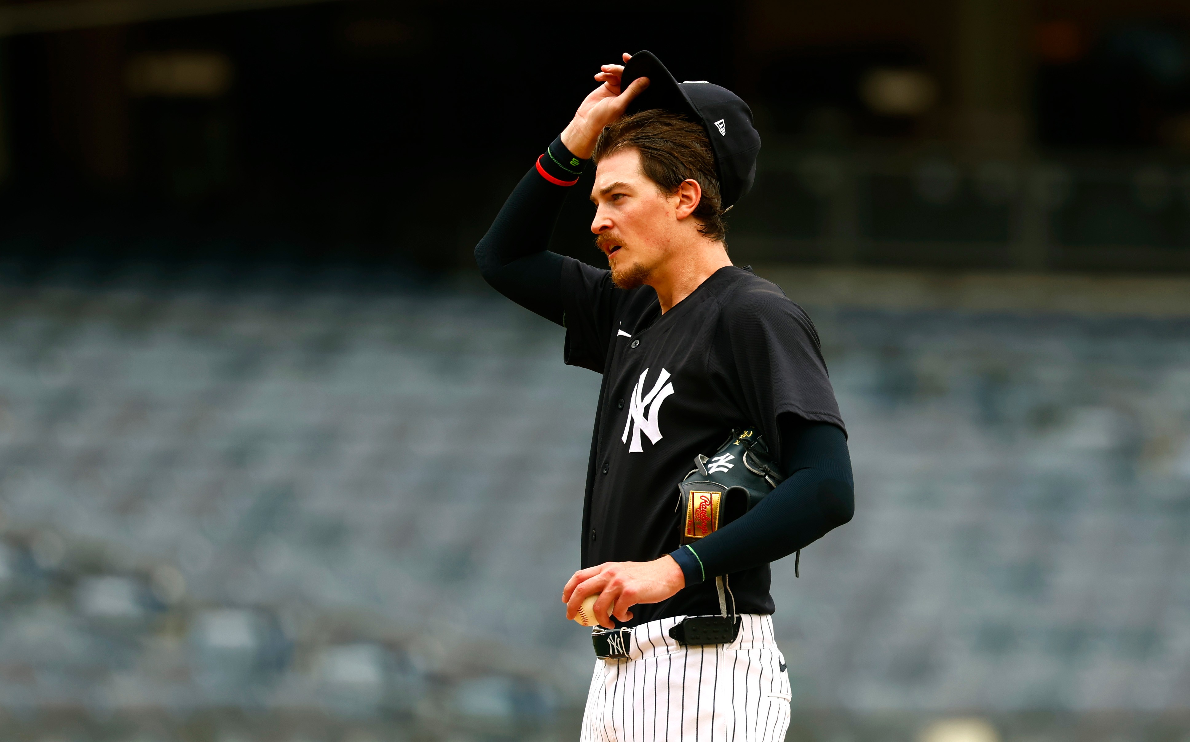 New York Yankees pitcher Max Fried, during bullpen practice before a baseball game against the Minnesota Twins, Sunday, July 5, 2026, in New York. (AP Photo/Noah K. Murray)