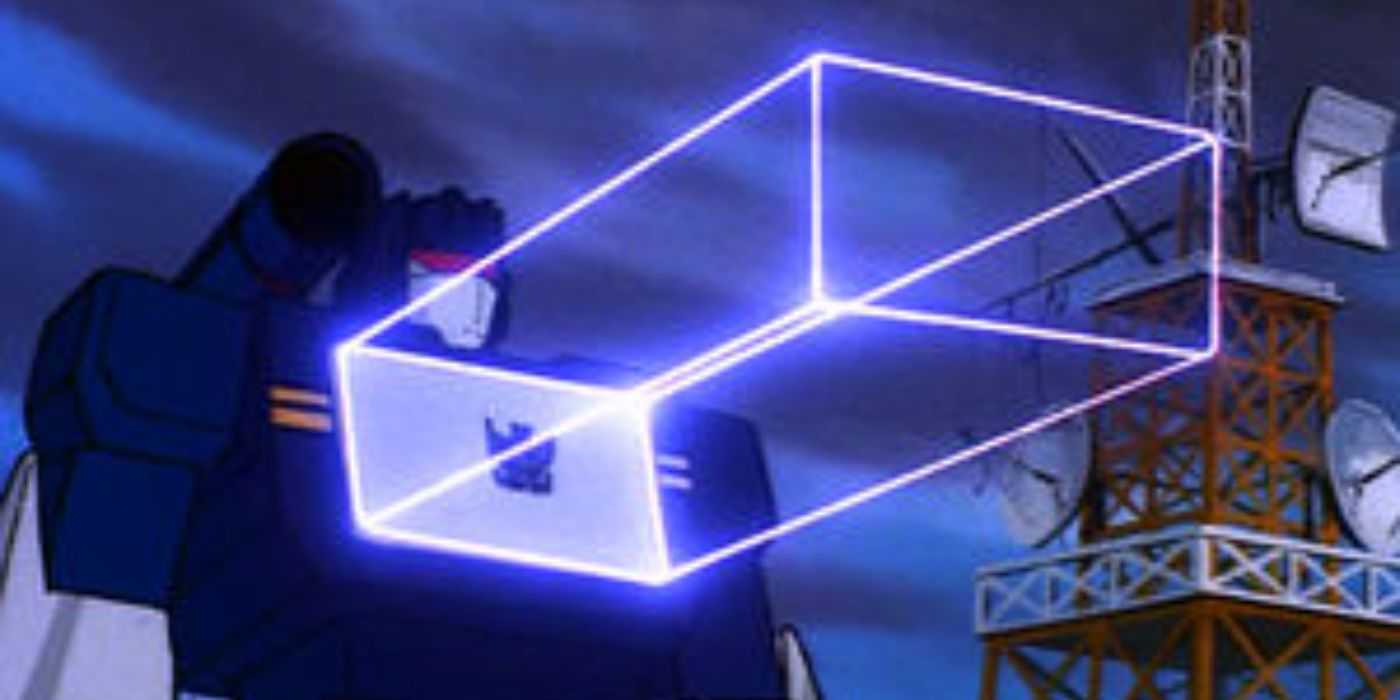 Soundwave creates an energon cube from his chest.