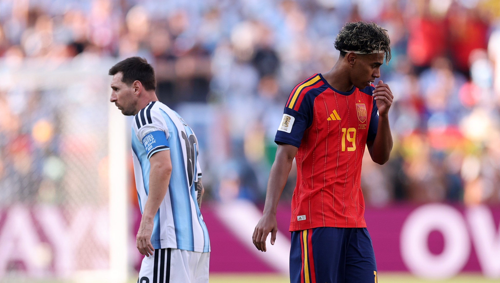 Topps reveals 1-of-1 Messi, Yamal trading card — see it here