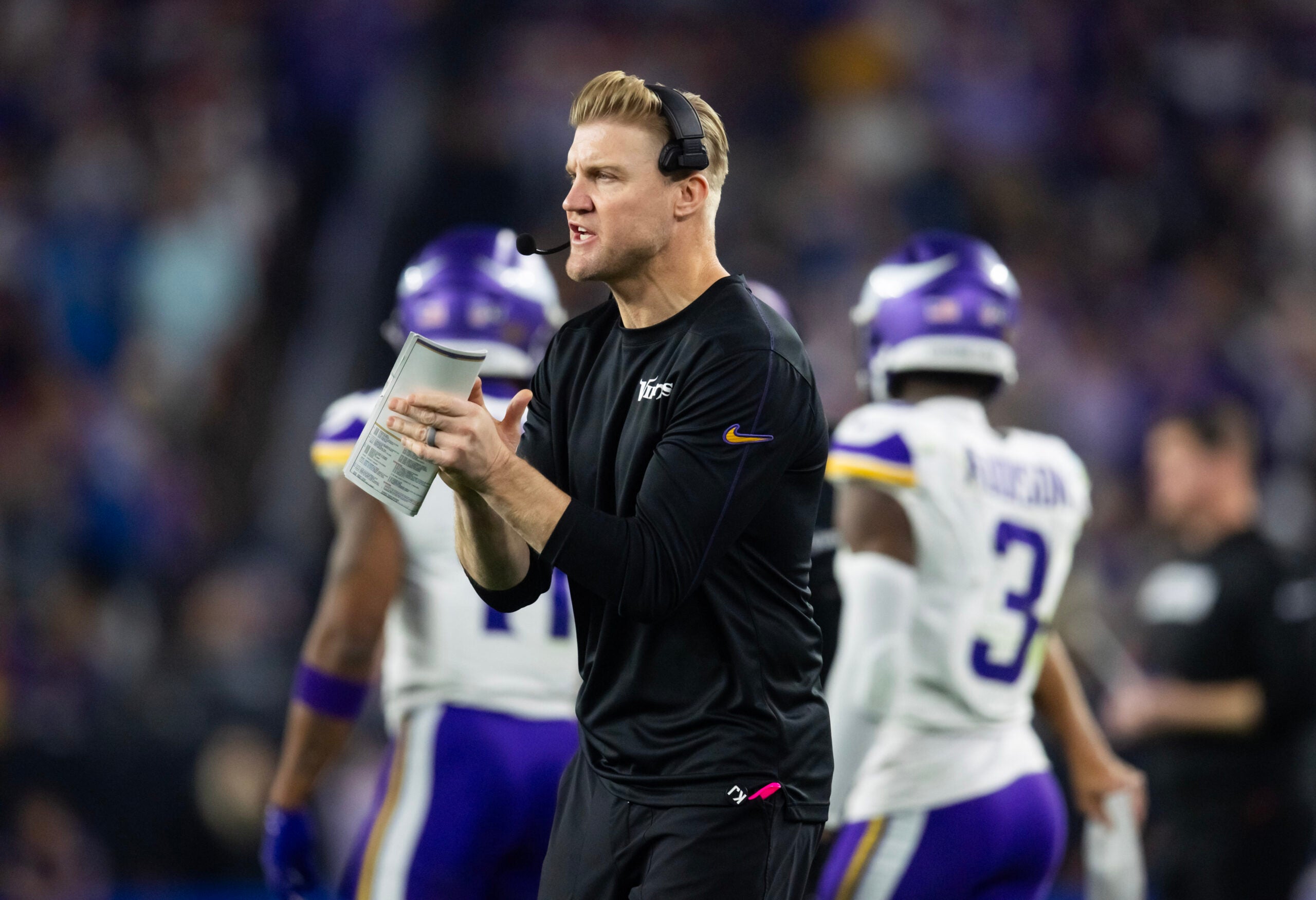 Rising Minnesota Vikings assistant receives major recognition, but it raises other questions