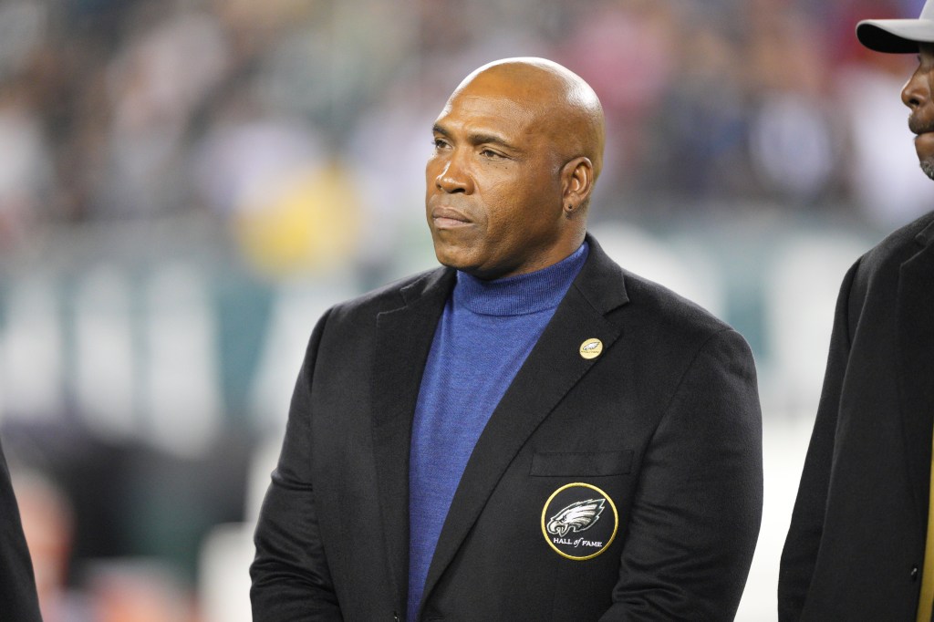 Super Bowl champ in social media feud with Mina Kimes over Eagles rookie Makai Lemon