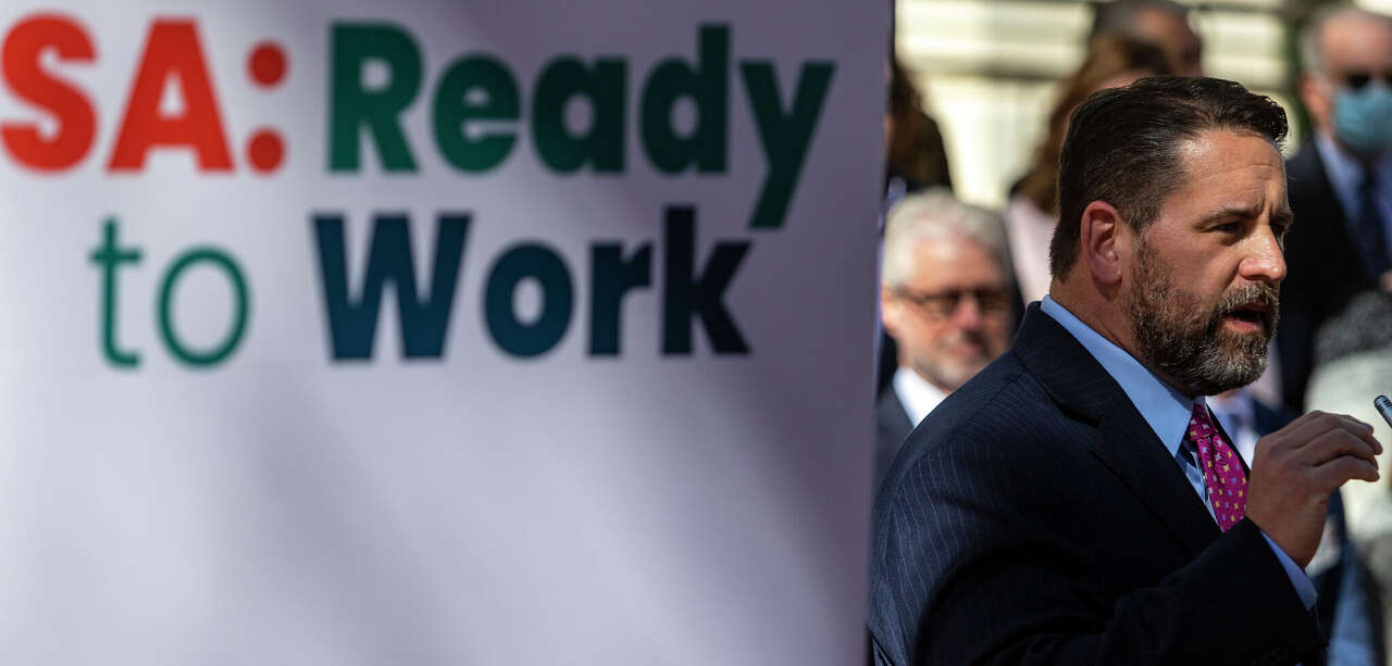 Mayor Jones proposes killing Ready to Work to close budget deficit