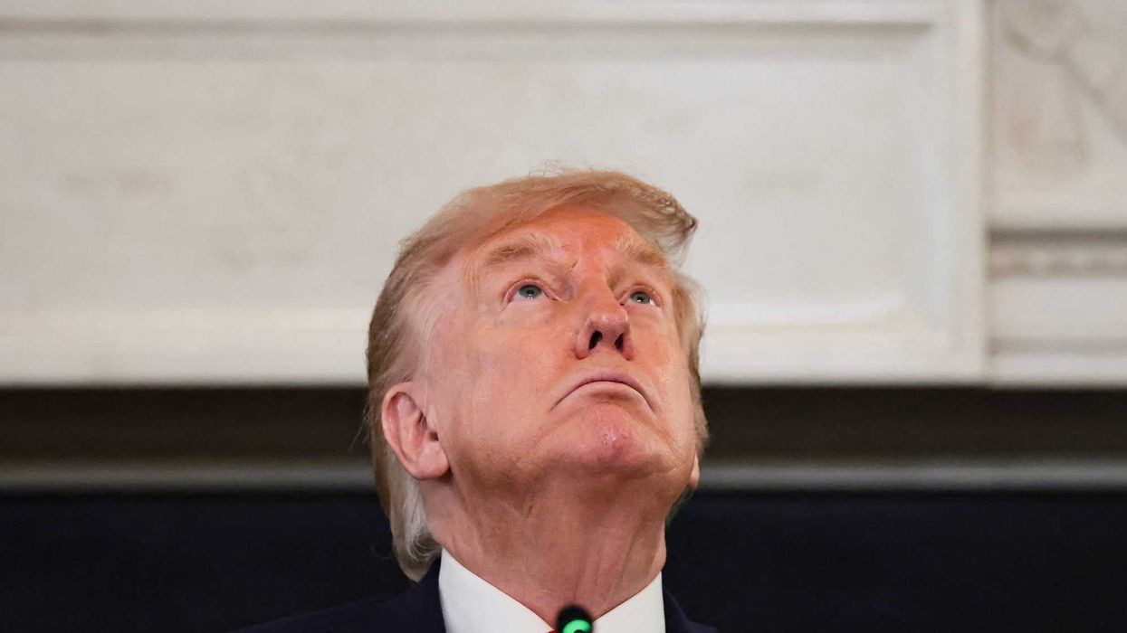 Panicking Trump facing 'a noose around his neck': expert