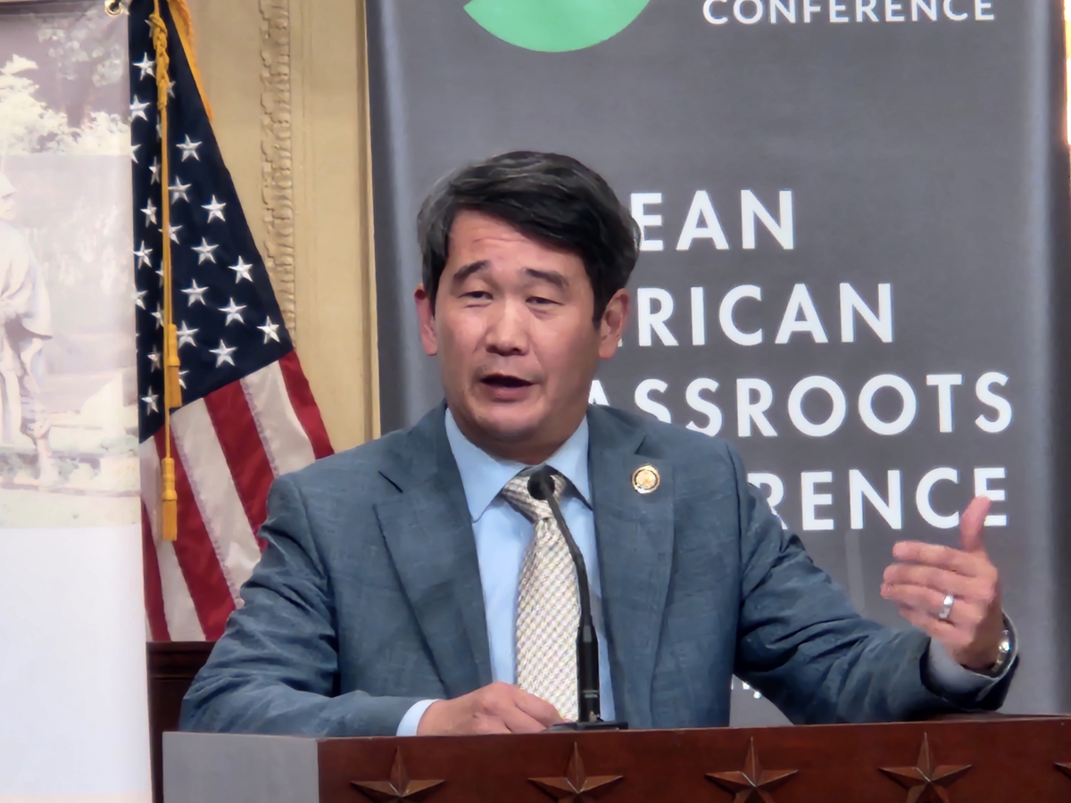 Capitol Hill event honors Korean War veterans ahead of armistice anniv.