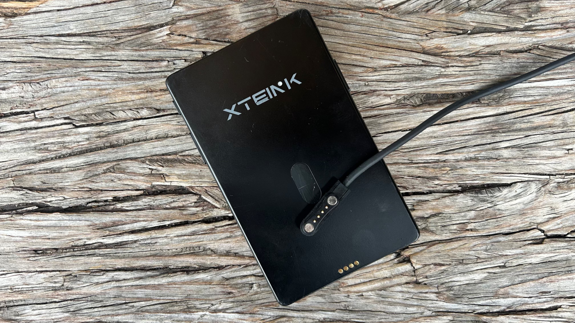 Xteink X4 Pro Review: I Didn't Think I Could Love a Pocket-Sized E-Reader More