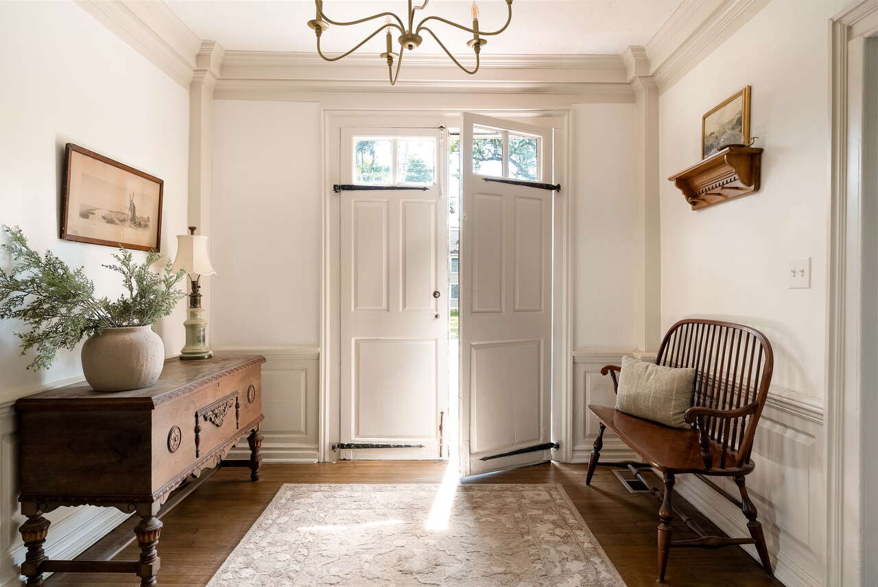 Connecticut home that housed British prisoners, president's relatives lists for $1.45M