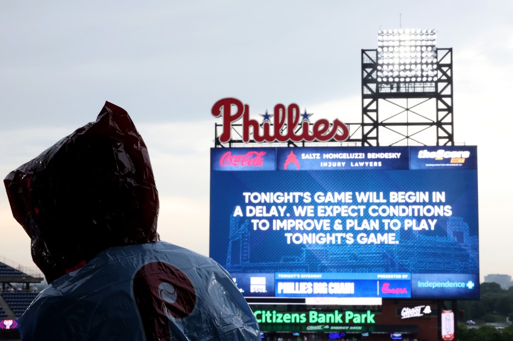 Dodgers beat Phillies on inexplicable game-ending baserunning gaffe