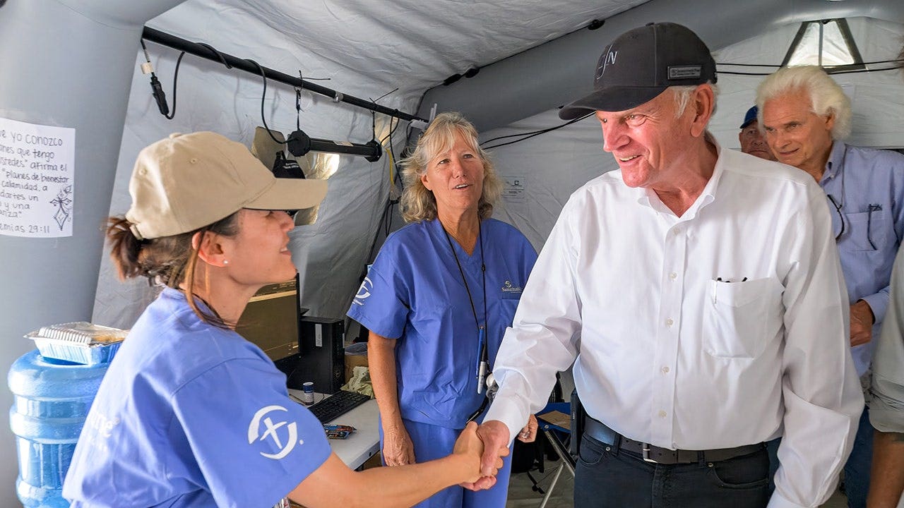Franklin Graham visits Samaritan's Purse field hospital