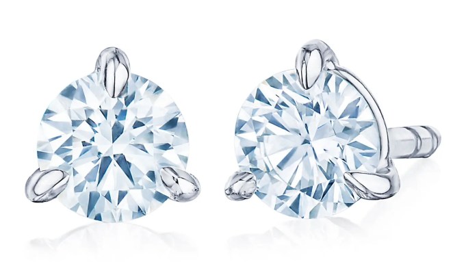 Kwiat Round Brilliant Cut Diamond & Platinum Stud Earrings - 0.50ct.