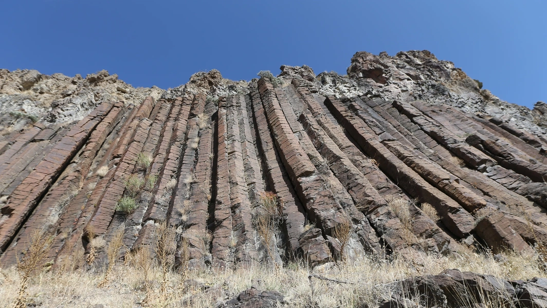 Formation, types, and uses of igneous rocks
