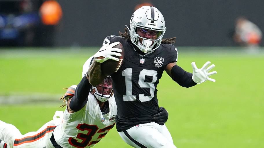 Sep 29, 2024; Paradise, Nevada, USA; Las Vegas Raiders wide receiver DJ Turner (19) evades the tackle of Cleveland Browns saf