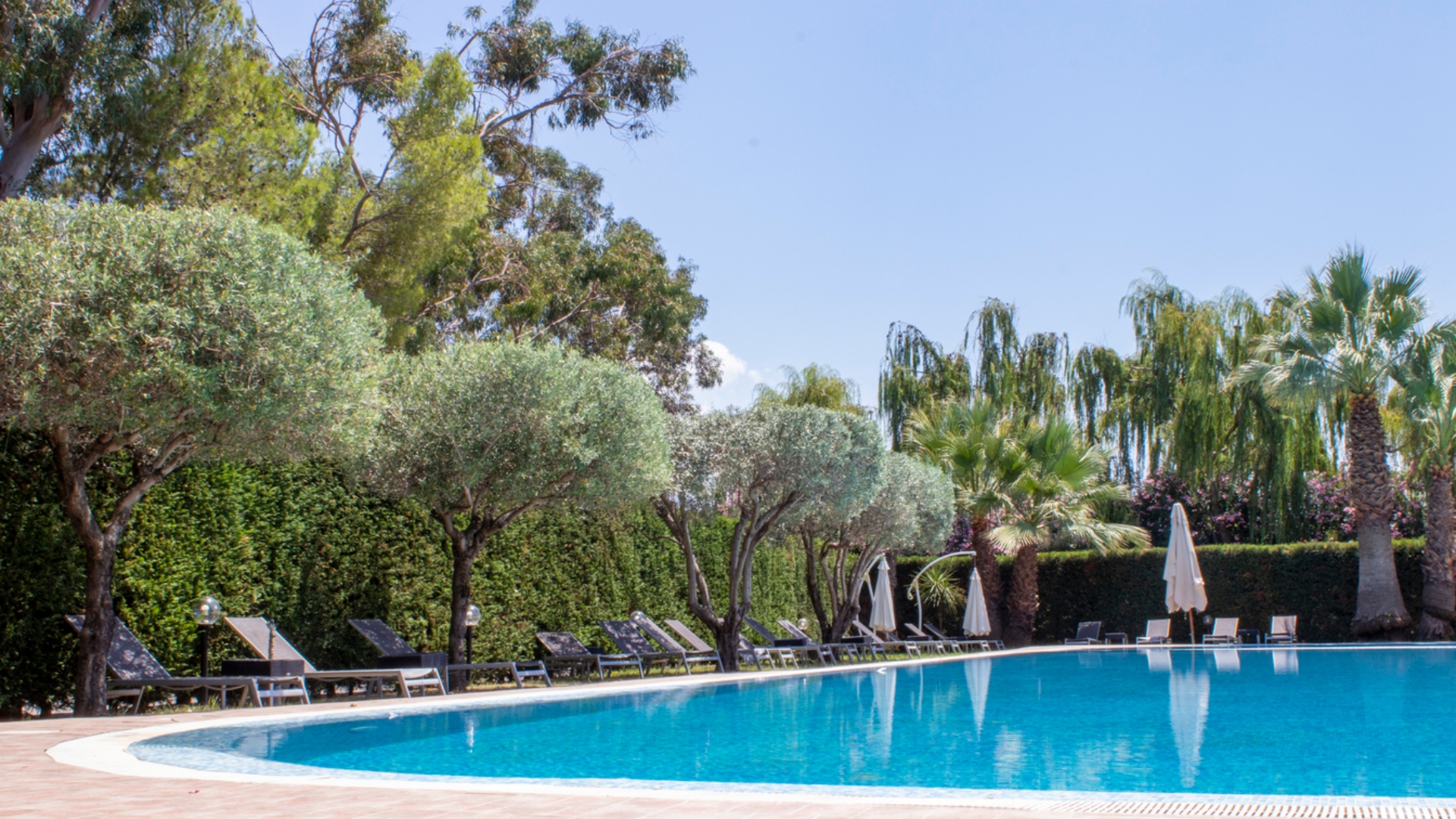 11-year-old girl dies after hair becomes trapped in pool drain during Italy vacation