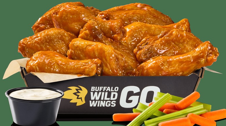 How to make sure your wings at Buffalo Wild Wings are extra saucy