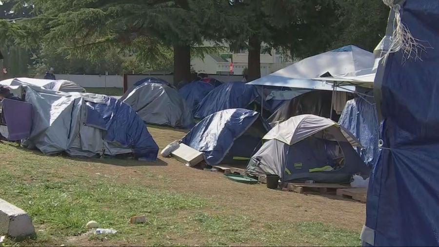 Tukwila City Council approves homeless camping ban on city property