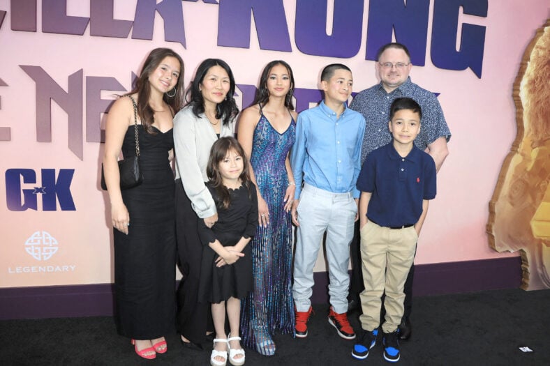 Kaylee Hottle and her family at Warner Bros. Premiere of Godzilla X Kong: The New Empire