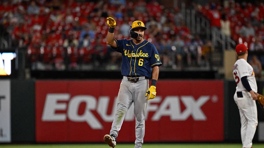 Milwaukee Brewers third baseman David Hamilton