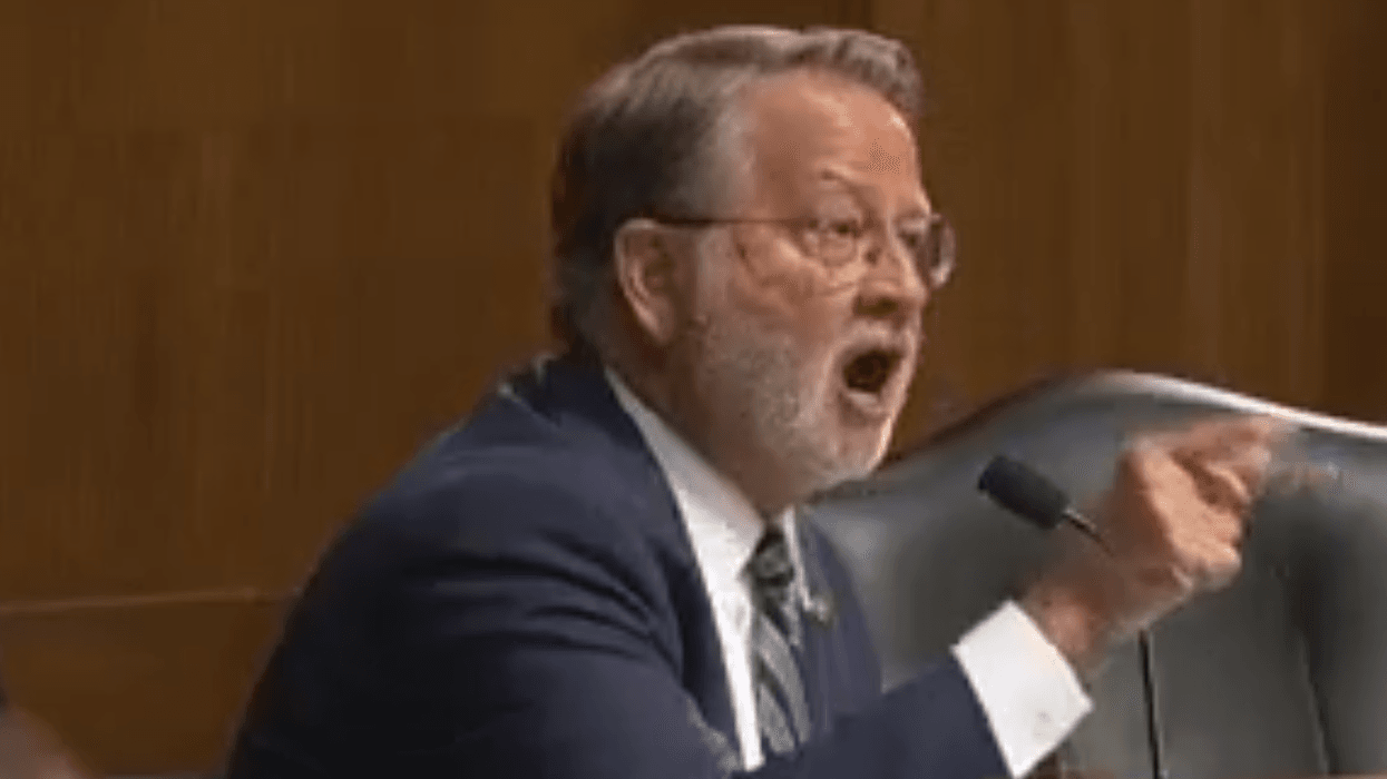 Democrat blows up at Pete Hegseth as hearing derails