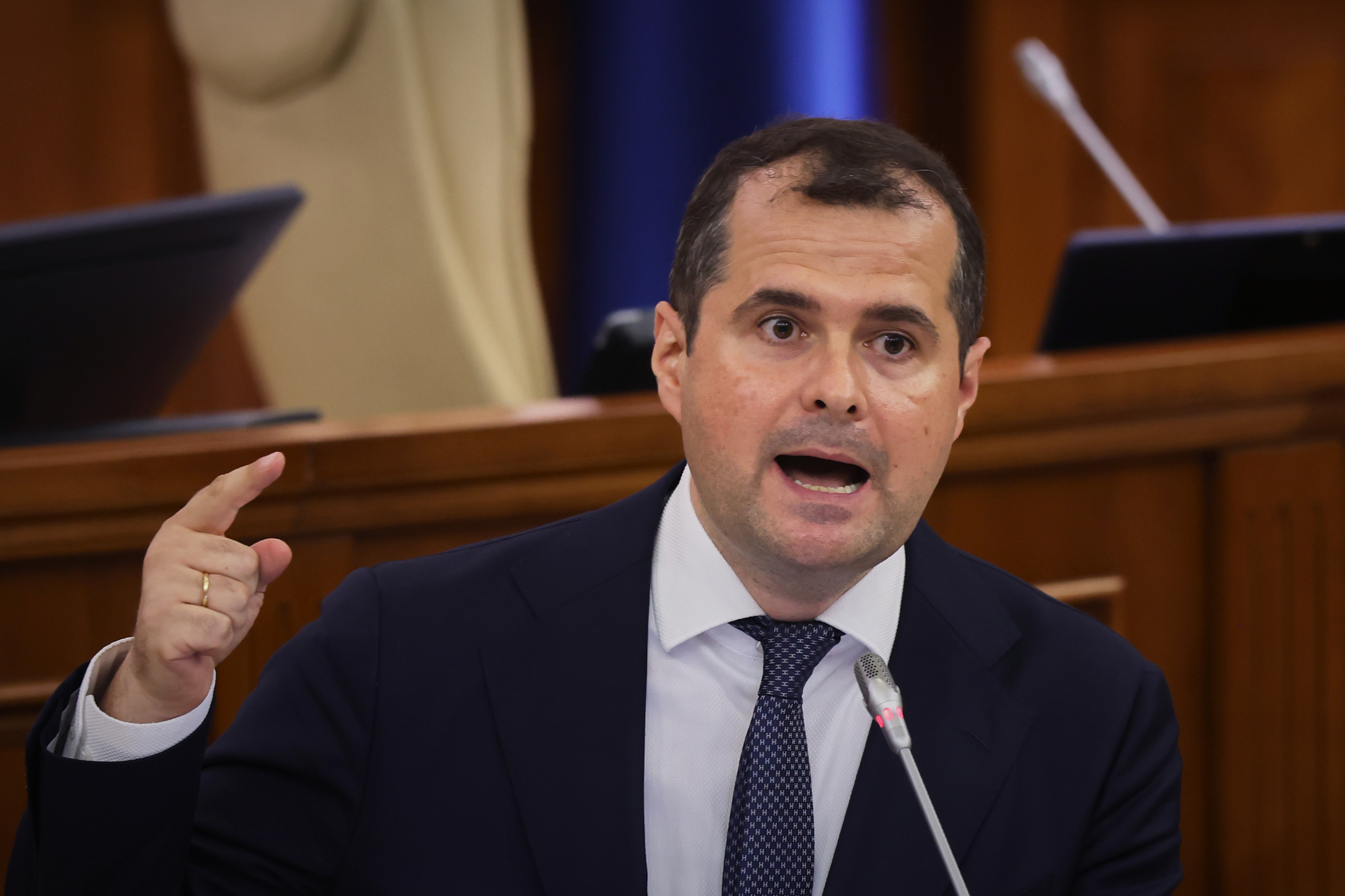 Moldova chooses new prime minister as it pushes for EU membership