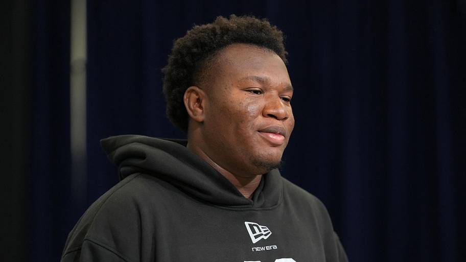 Brandon Cleveland's NFL comps explain why the Raiders took a late flyer