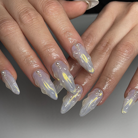 seashell chrome nails