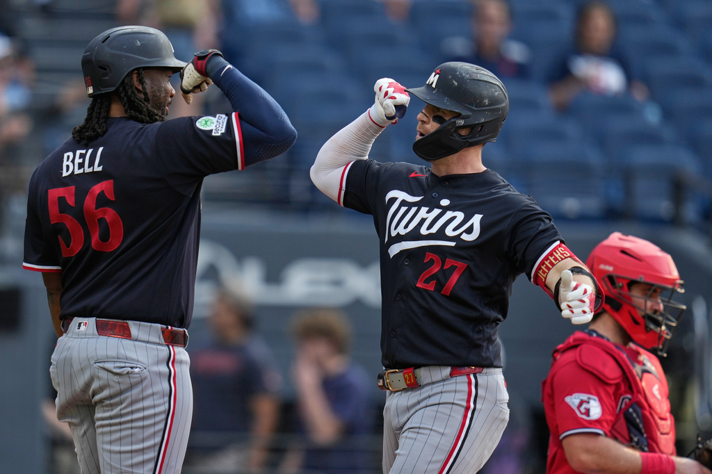 Twins Guardians Baseball