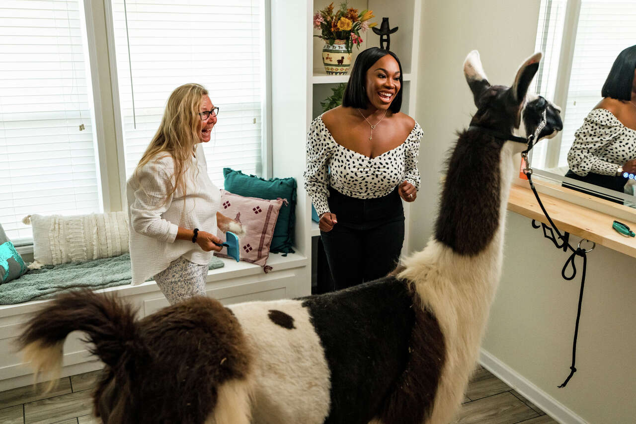 A Houston realtor's new HGTV show wants to make your extreme dreams come true