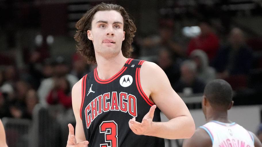 Josh Giddey quietly remains Bulls' offensive focal point