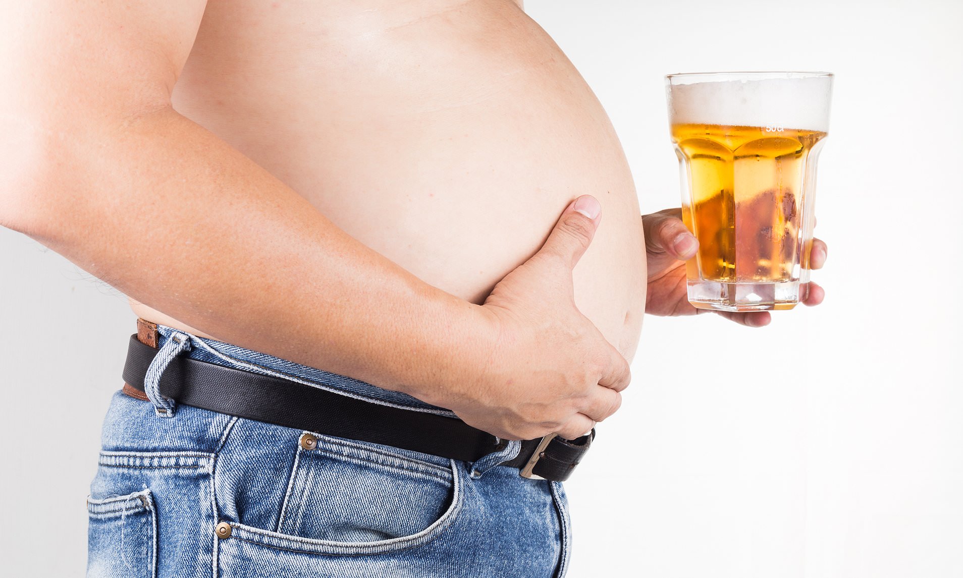 Weight loss jabs slash alcohol hospitalisations by 60%, new study finds