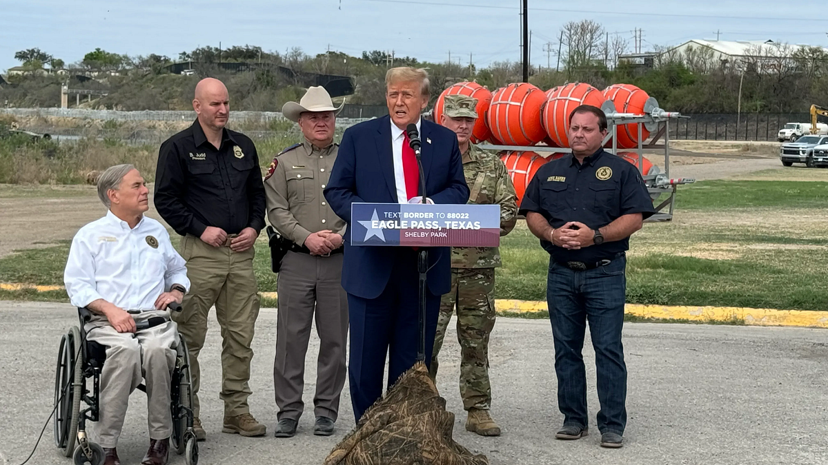 Republicans advance bill to make Trump border policy permanent