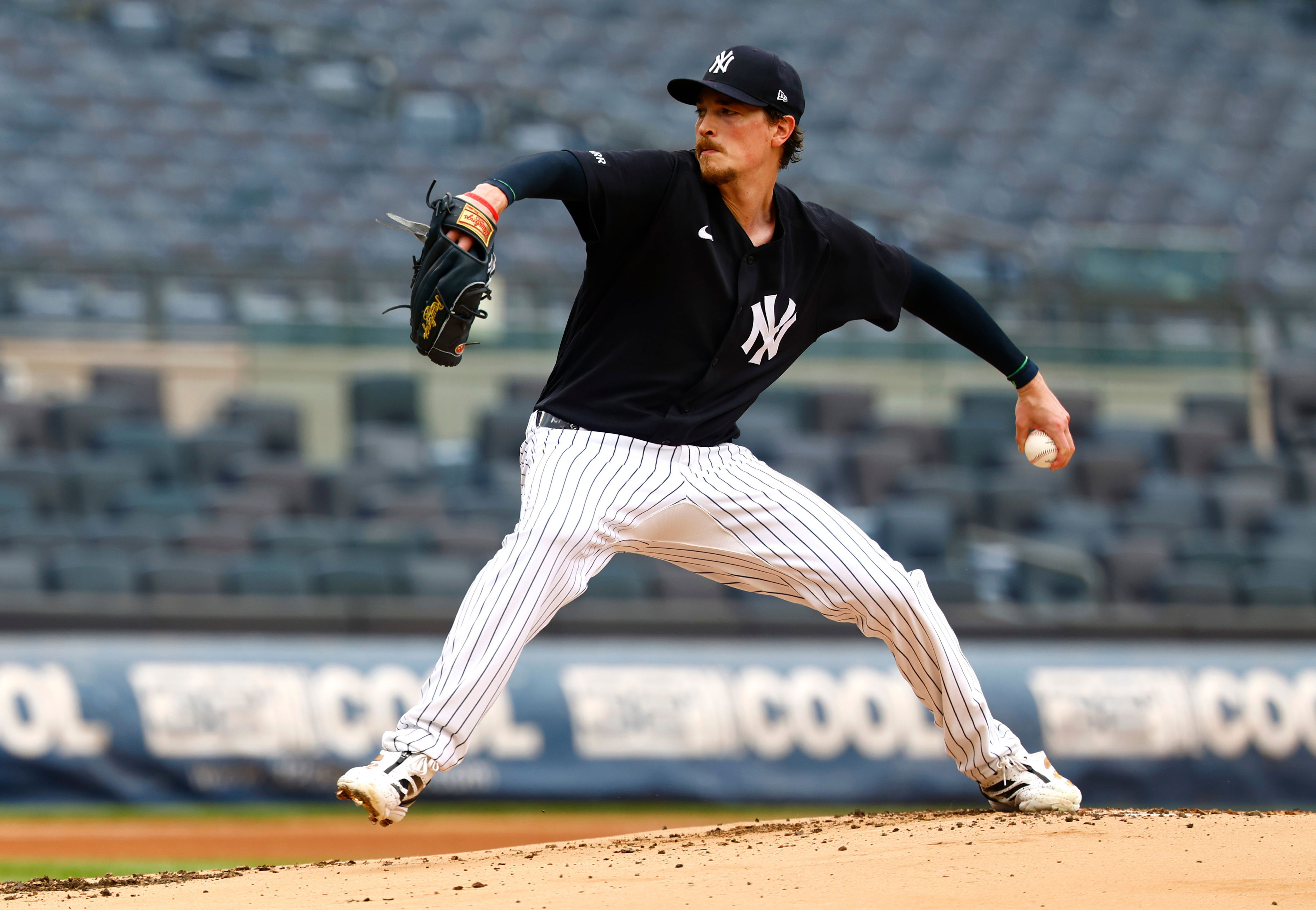 New York Yankees pitcher Max Fried, throws during bullpen practice before a baseball game against the Minnesota Twins, Sunday, July 5, 2026, in New York. (AP Photo/Noah K. Murray)