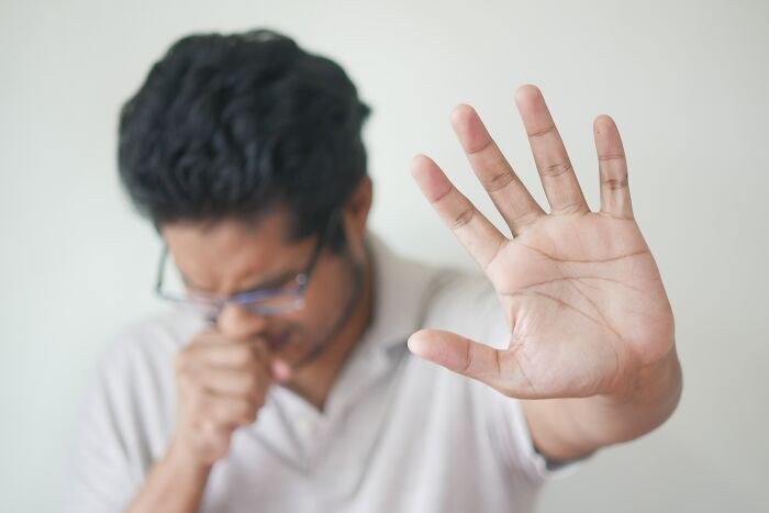 40 Practical Safety Tips People Learned From Real Experiences